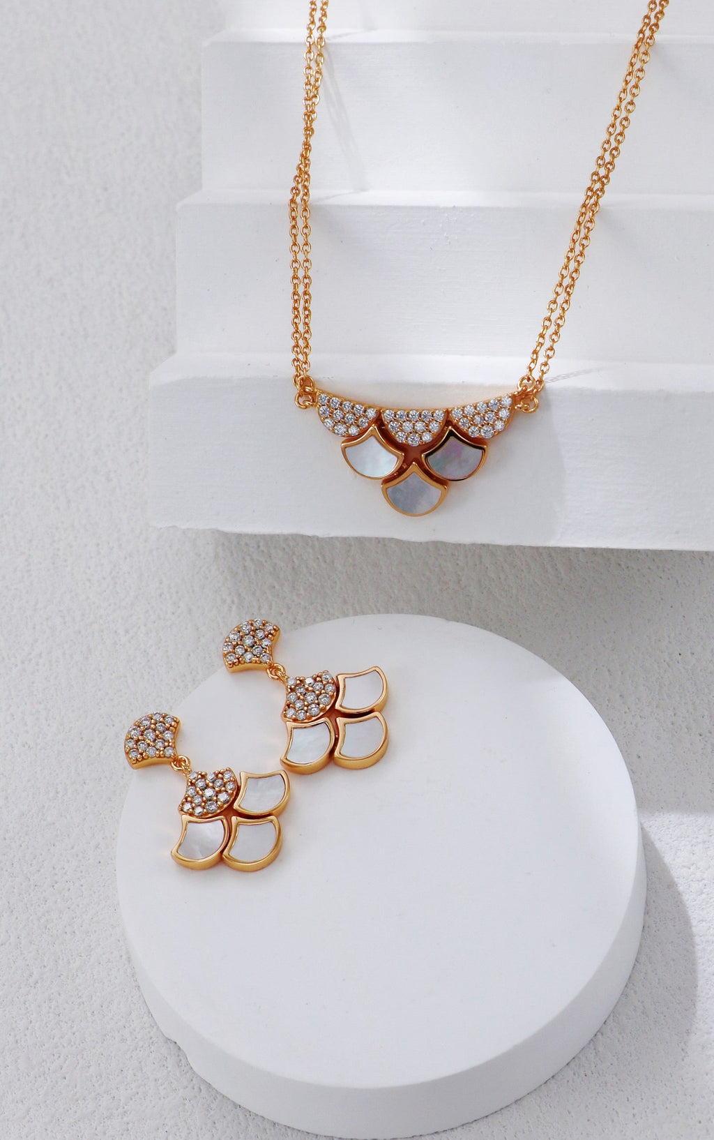 White Shell Zircon Double-Layer Necklace